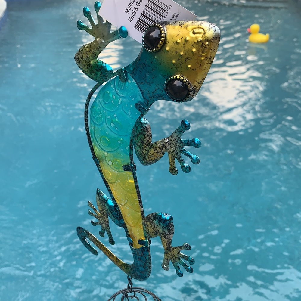 New Iguana Wind Chime - Picture 7 of 12